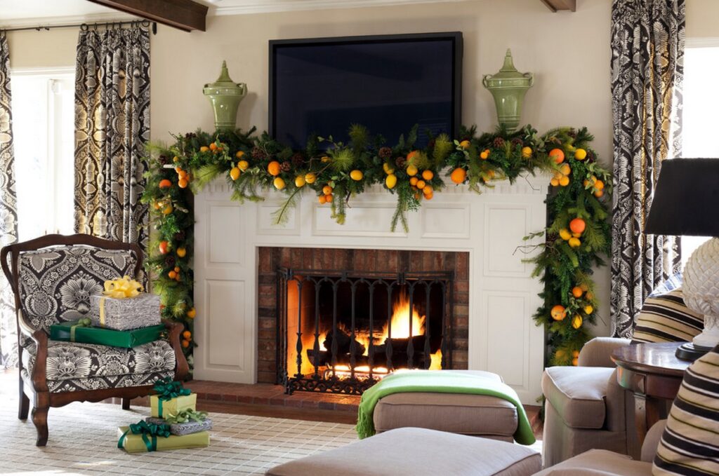 Mantel Christmas Garland Ideas | Interior Design Ideas