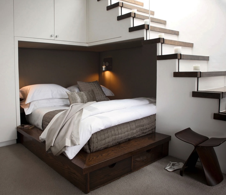 1 Understair Double Bed 
