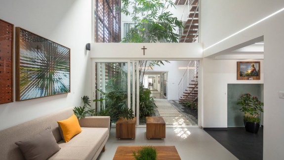 A Gorgeous Home Split By A Covered Garden Atrium