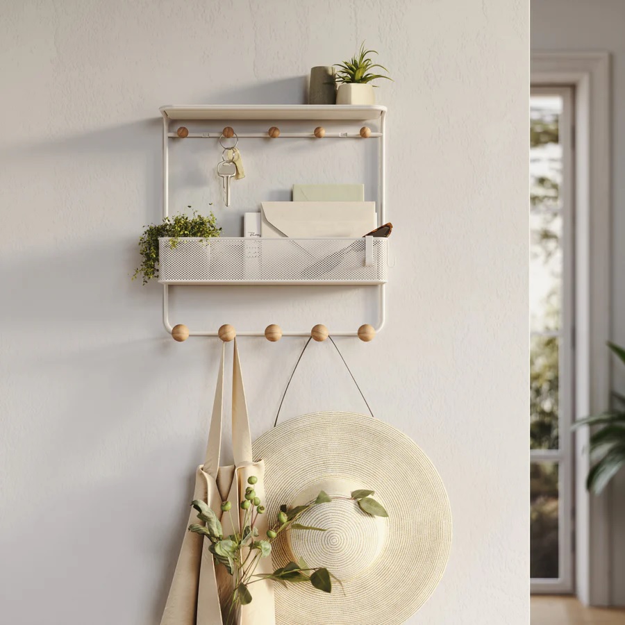 White entry shelf with wood hooks