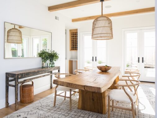 30 Rustic Dining Rooms That Radiate Refinement