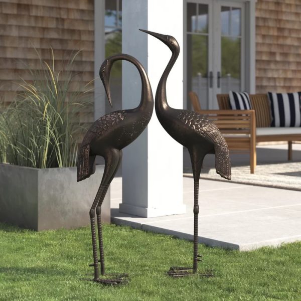 51 Garden Statues To Add An Artistic Touch To Your Outdoor Decor