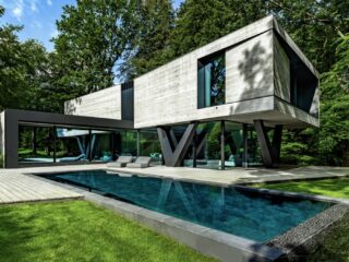 A Sculptural Concrete-Clad Modern Villa In Germany