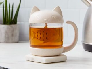 Product Of The Week: A Cute Cat Shaped Tea Infuser Mug