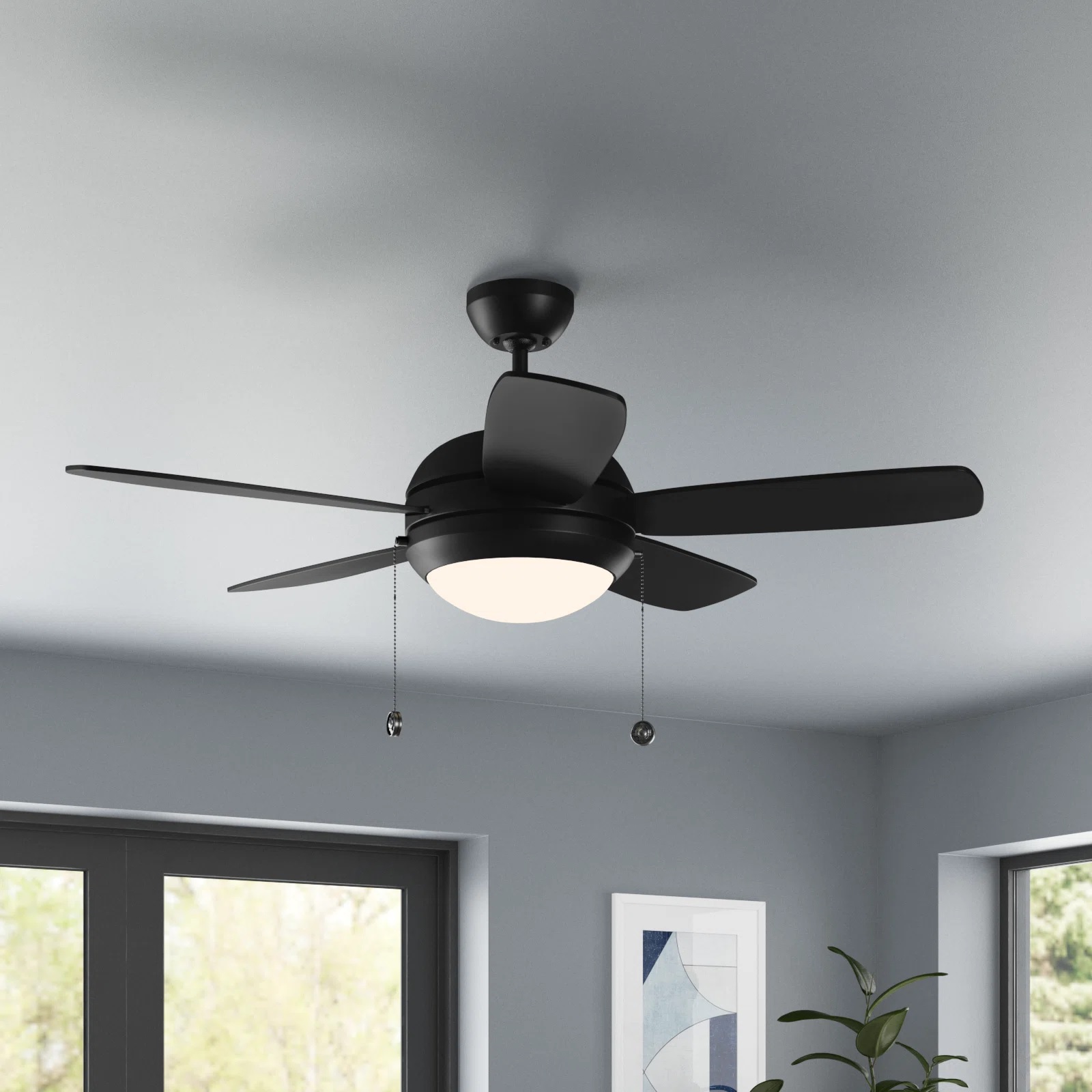 Round ceiling fan with light