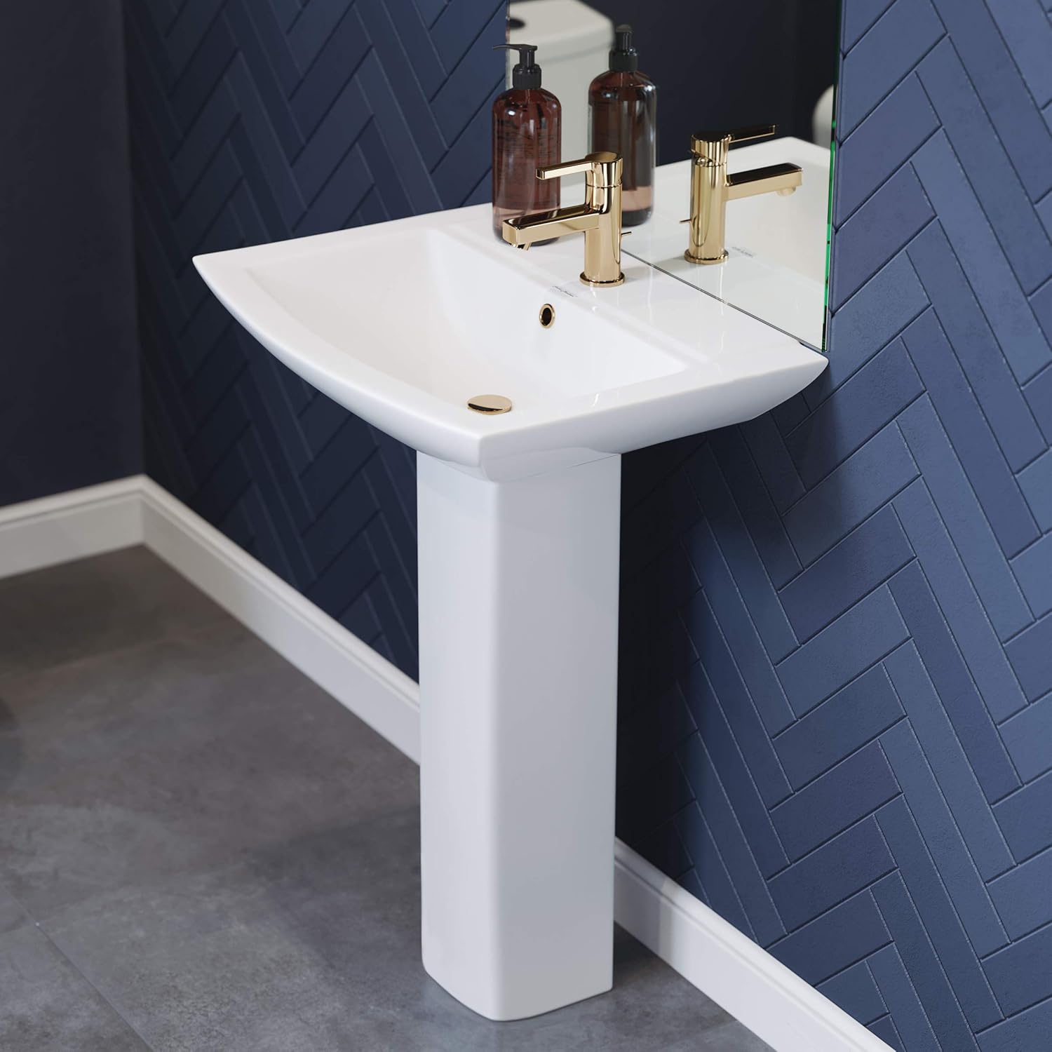 white ceramic modern pedestal sink