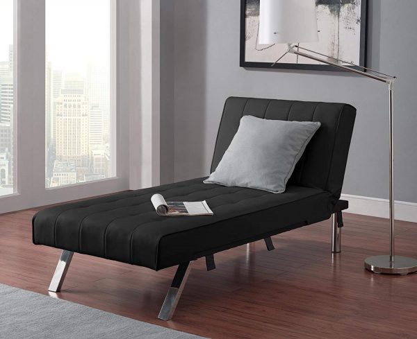 https://www.home-designing.com/wp-content/uploads/2020/03/stylish-guest-bed-ideas-for-the-living-room-convertible-chaise-lounge-sleeper-with-black-faux-leather-upholstery-600x489.jpg