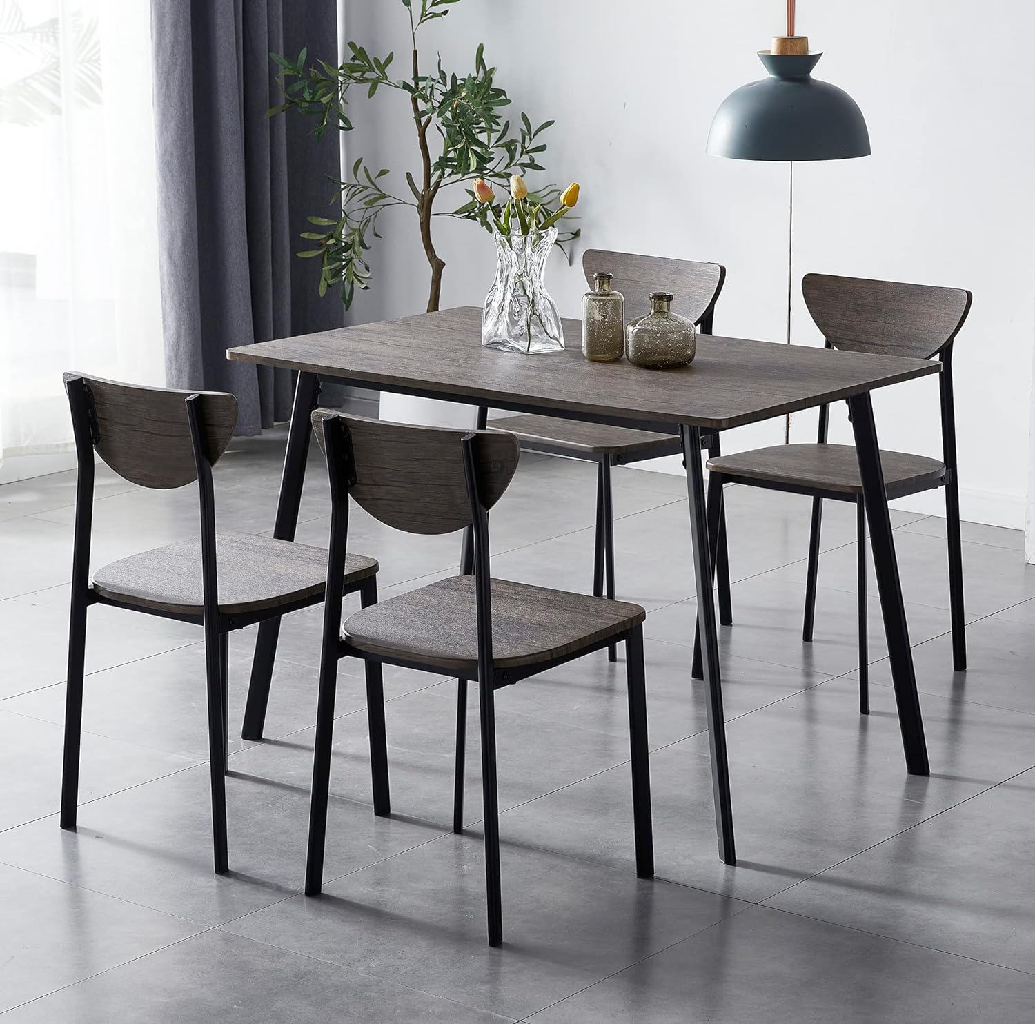 Four-person industrial dining set