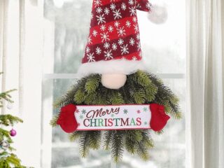 51 Christmas Door Decor Ideas to Spread Cheer This Holiday Season