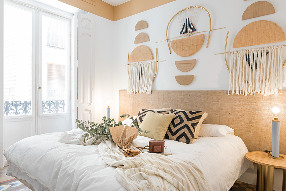 51 Boho Bedrooms With Ideas, Tips And Accessories To Help You