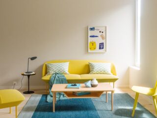 40 Two-Color Combinations For Your Living Room That Brighten and Enrich