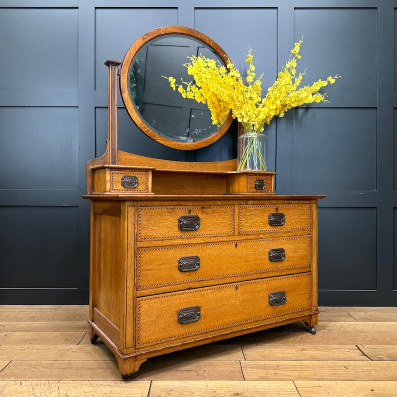 Antique Oak Dresser With Mirror