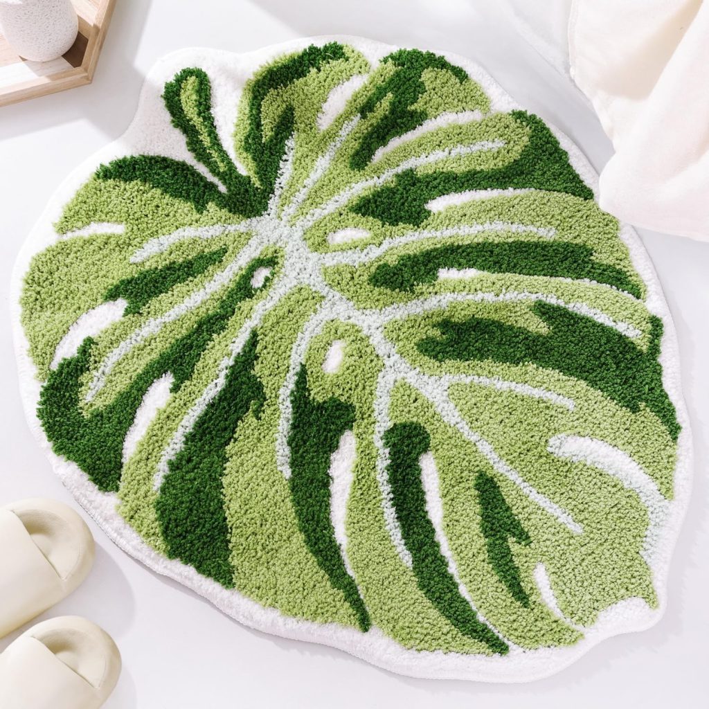 Monstera leaf bath mat