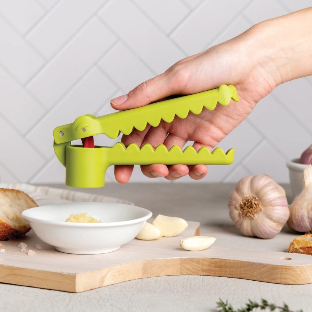 unique kitchen gadgets for sale cheap online alligator shaped garlic press fun ways to prepare minced garlic fun housewarming gift ideas and inspiration for colorful kitchen