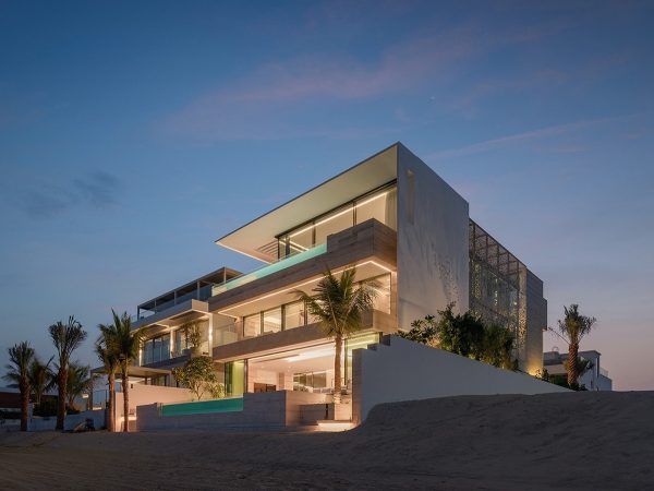 A Spectacular Villa In Palm Jumeirah