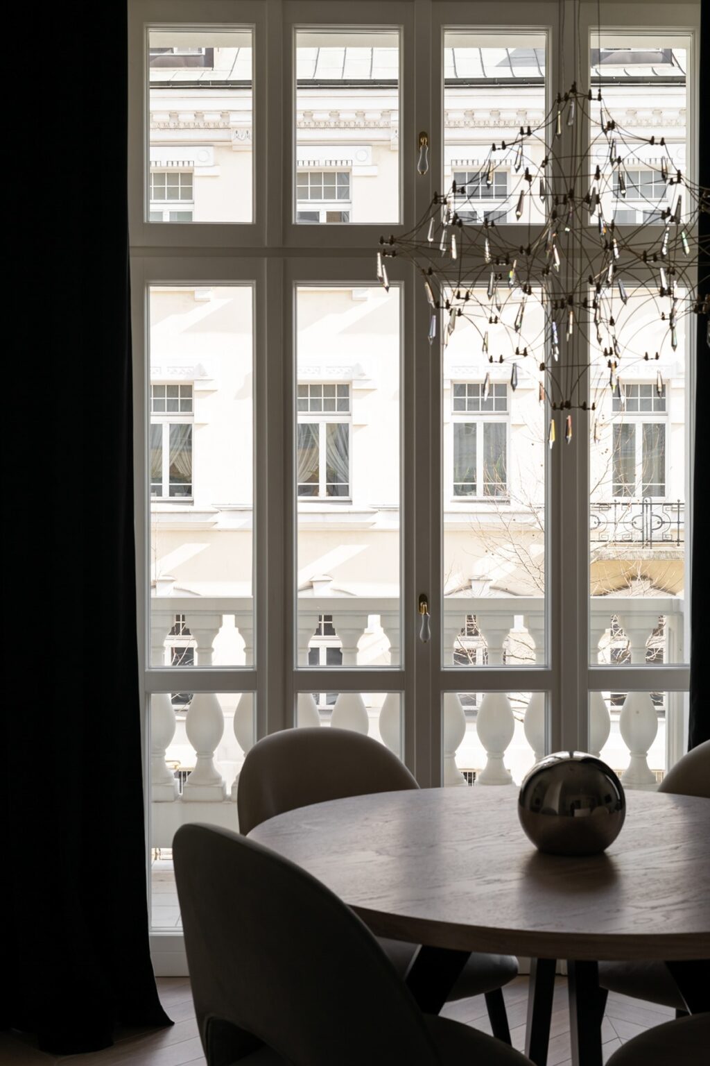 dining table nook