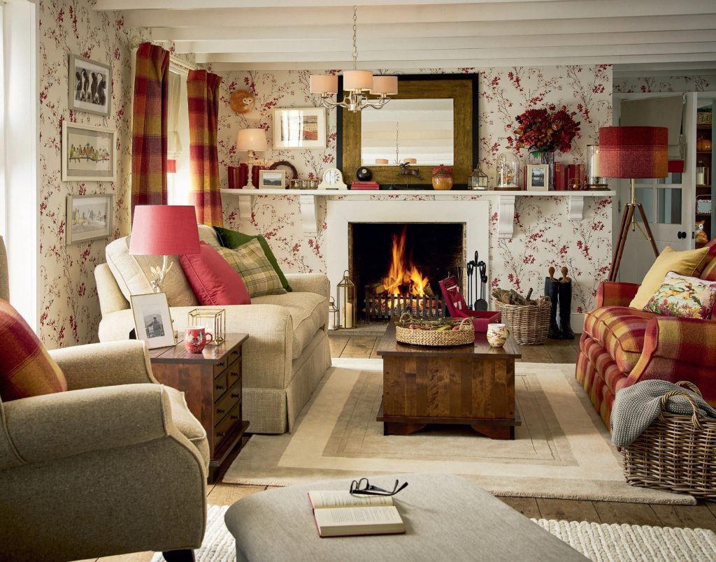 Floral Pattern In Cottage living room