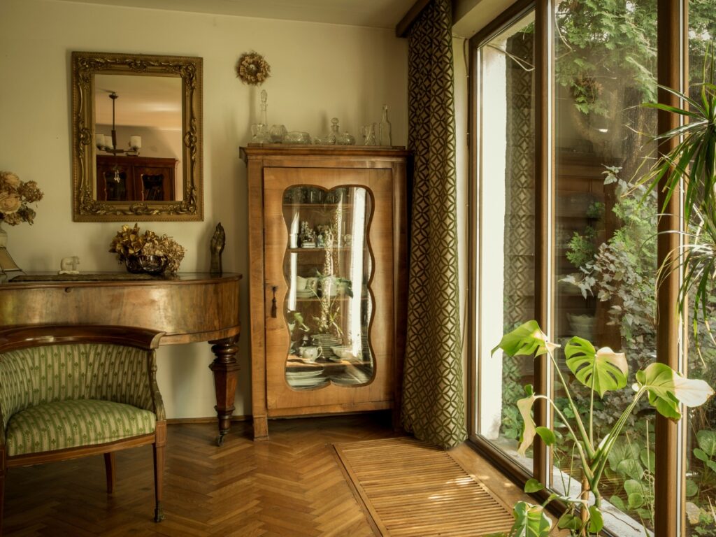 Rustic Living Room With Antique Mirror