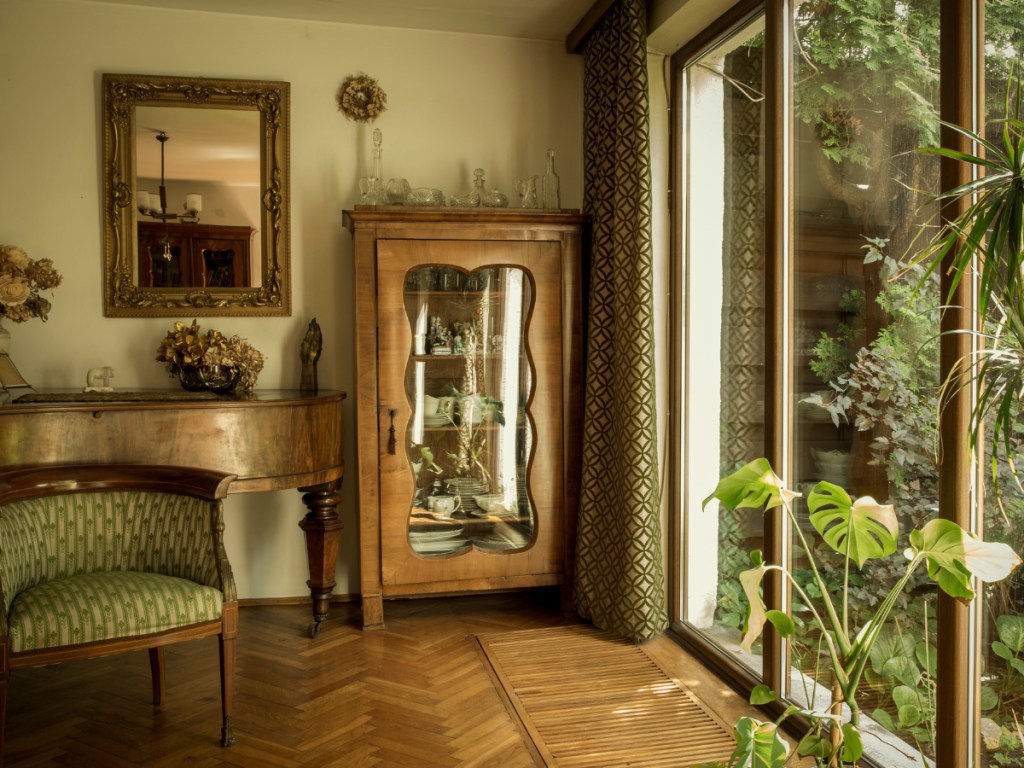 Rustic Living Room With Antique Mirror