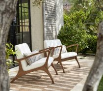 mid century modern lounge chairs with white cushions