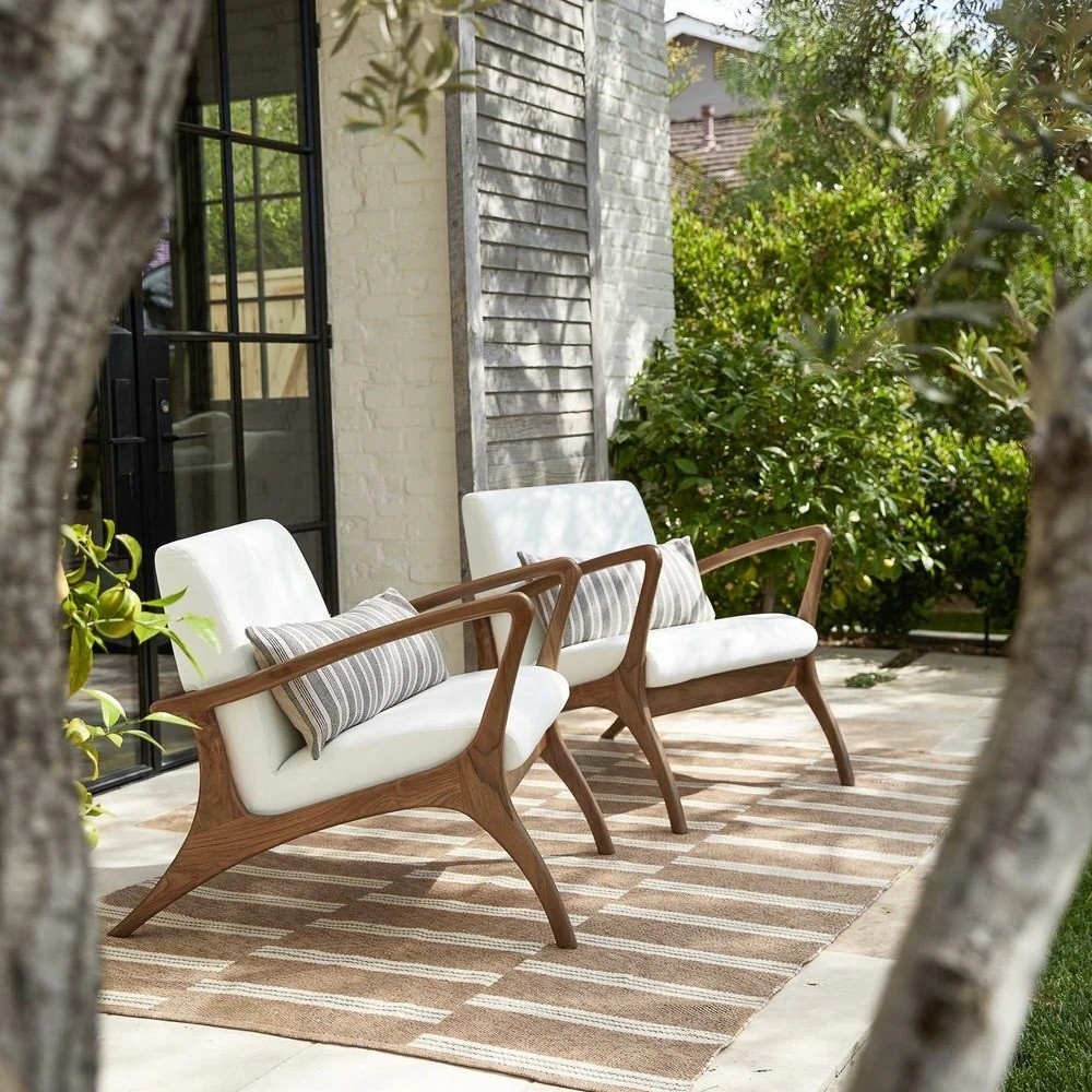 mid century modern lounge chairs with white cushions