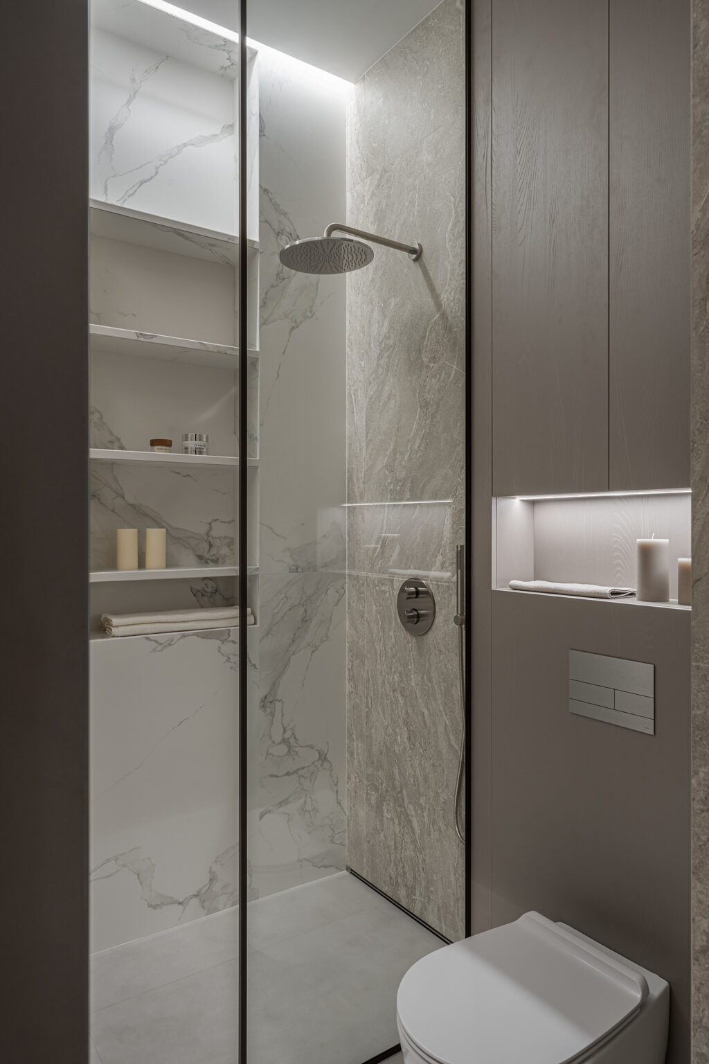 sleek neutral bathroom